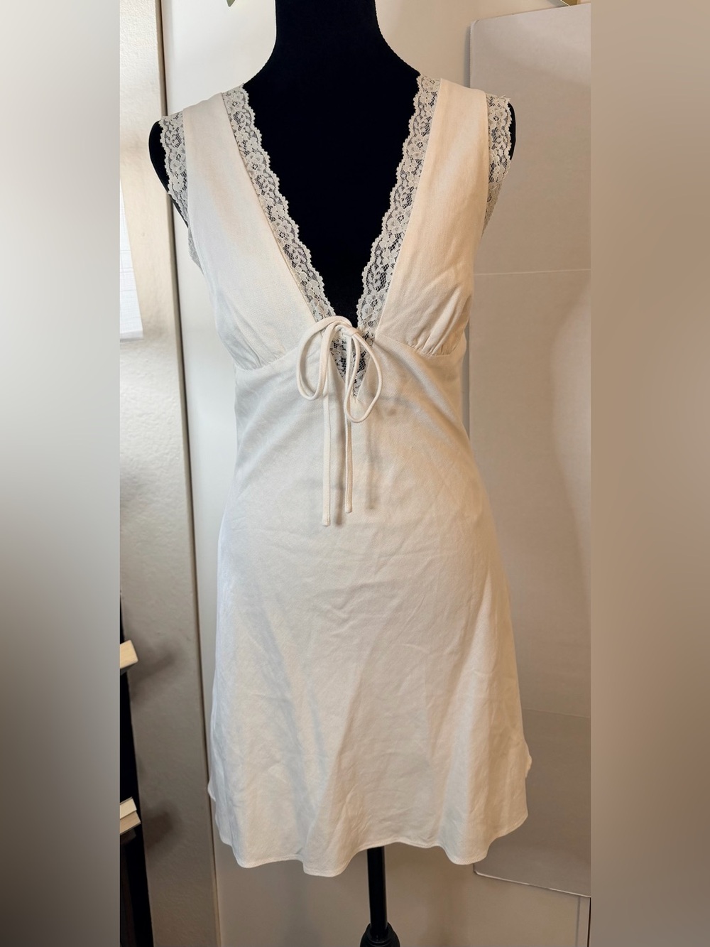 Cotton-Linen Cottage-Core White Lace Double Lined Trim Tie Front Mini Dress M - Picture 2 of 13